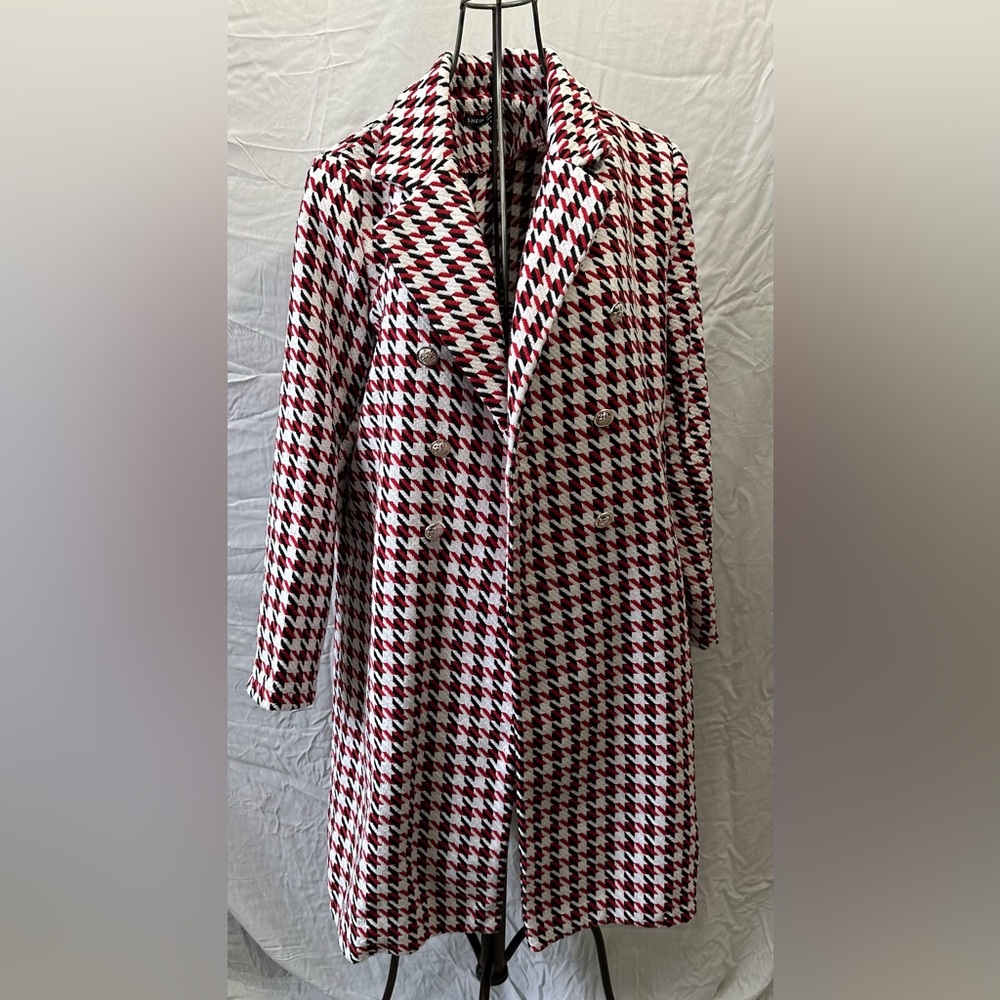 Black and Red Houndstooth light jacket